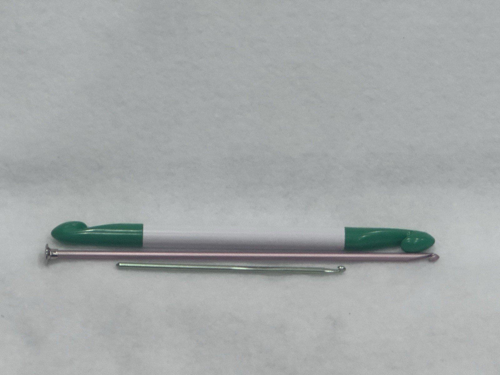 Vintage Crochet Hook  Lot of 3  Various Sizes and Brands