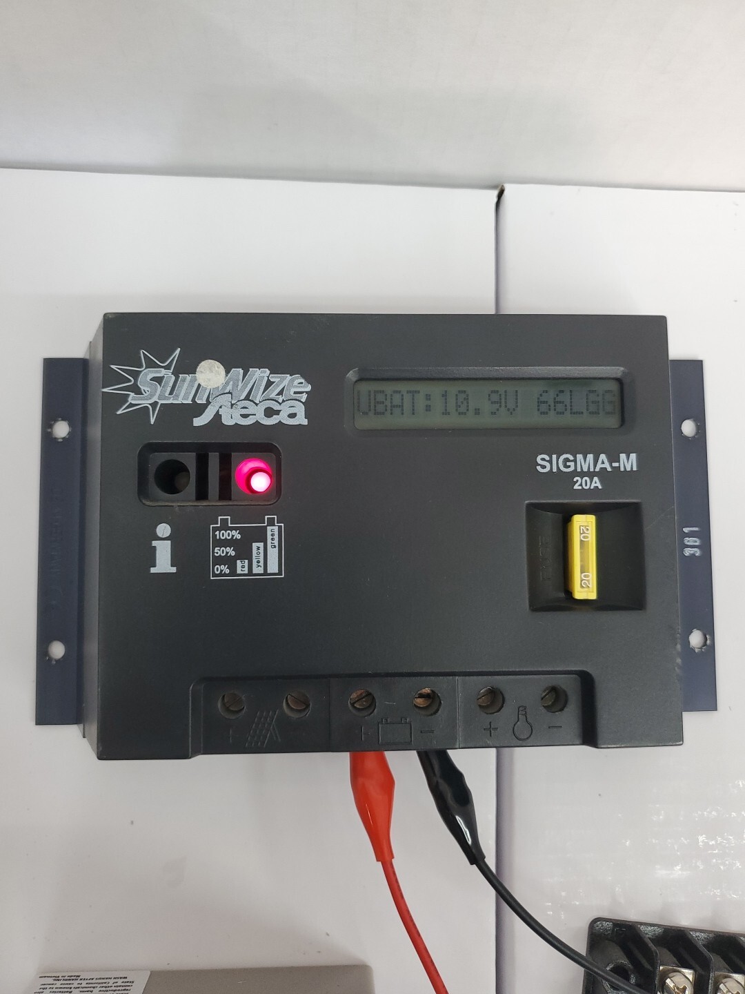 SunWize Steca SIGMA-M Solar Charger Controller 20A 12/24V w/ Connection Block