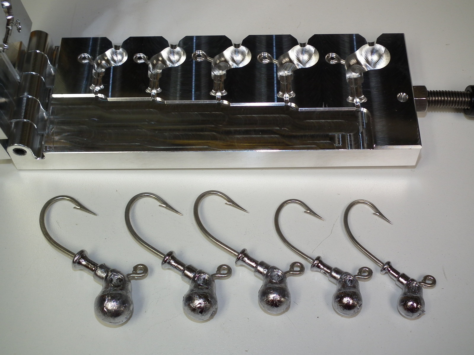 Saltwater Octopus Jig mold 3/4 - 2oz CNC Aluminum 34184