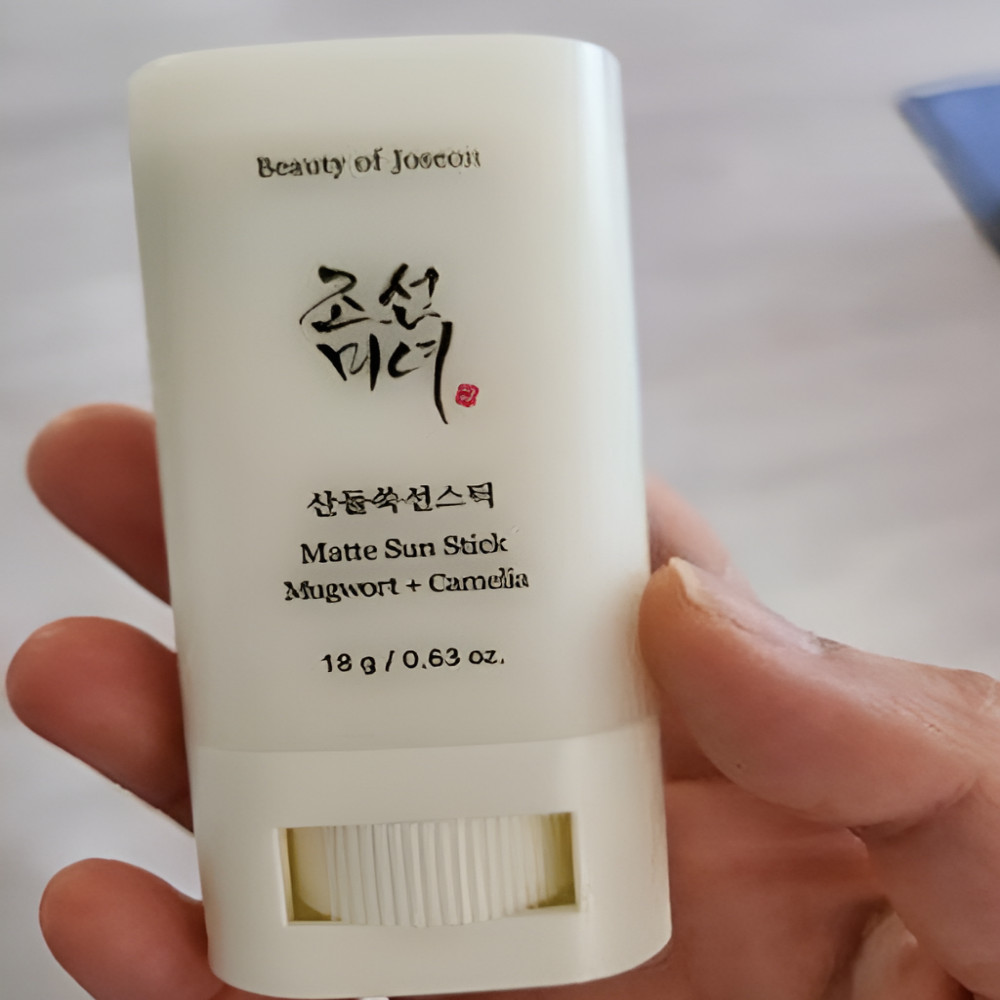 2 Pack - Beauty of Joseon Matte Sun Stick SPF50+ PA++++ Mugwort - 18g each