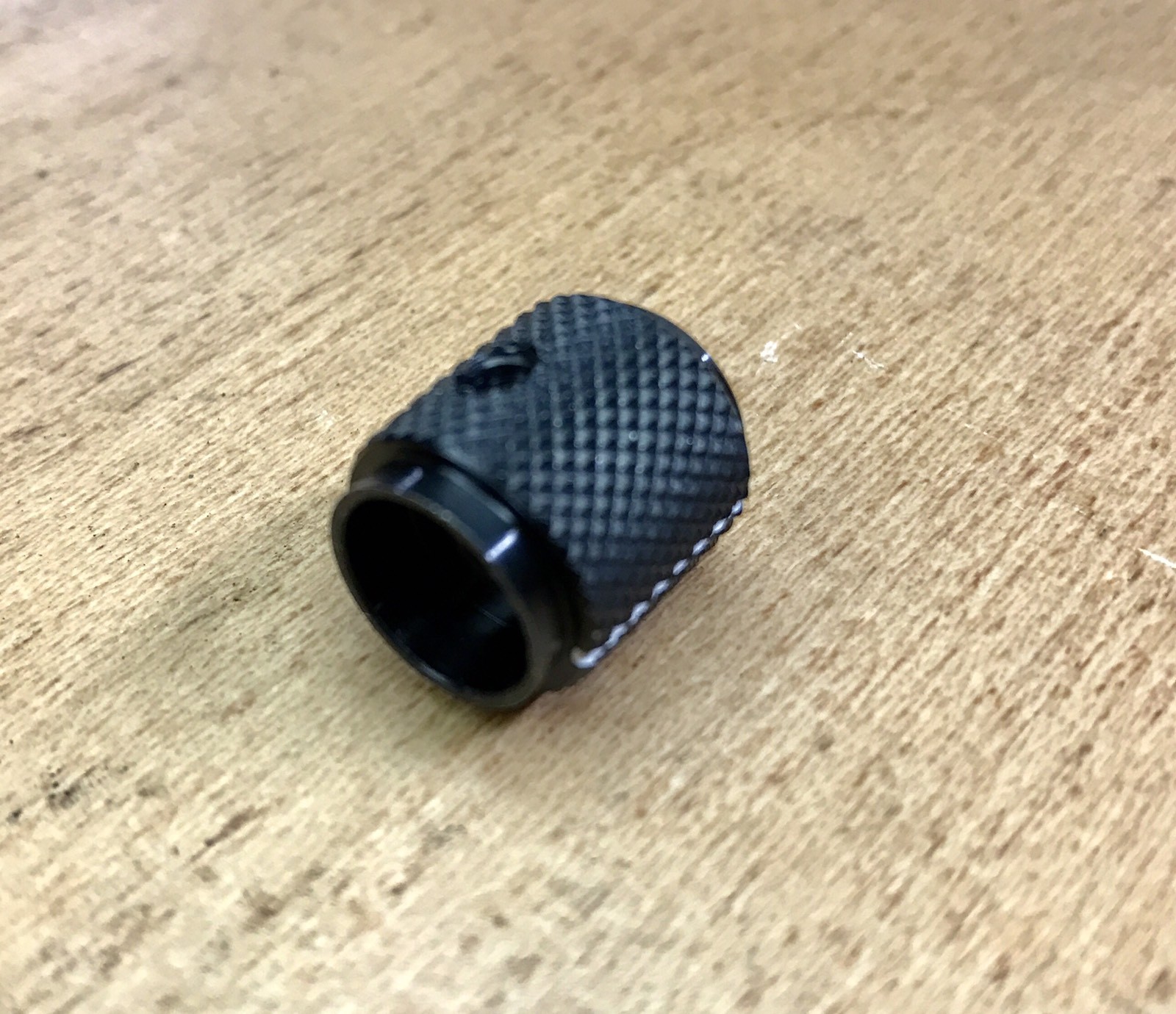 ALUMINUM CONTROL ROUND ROTARY RADIO TUNING KNURLED BLACK KNOB QTY 3 NEW