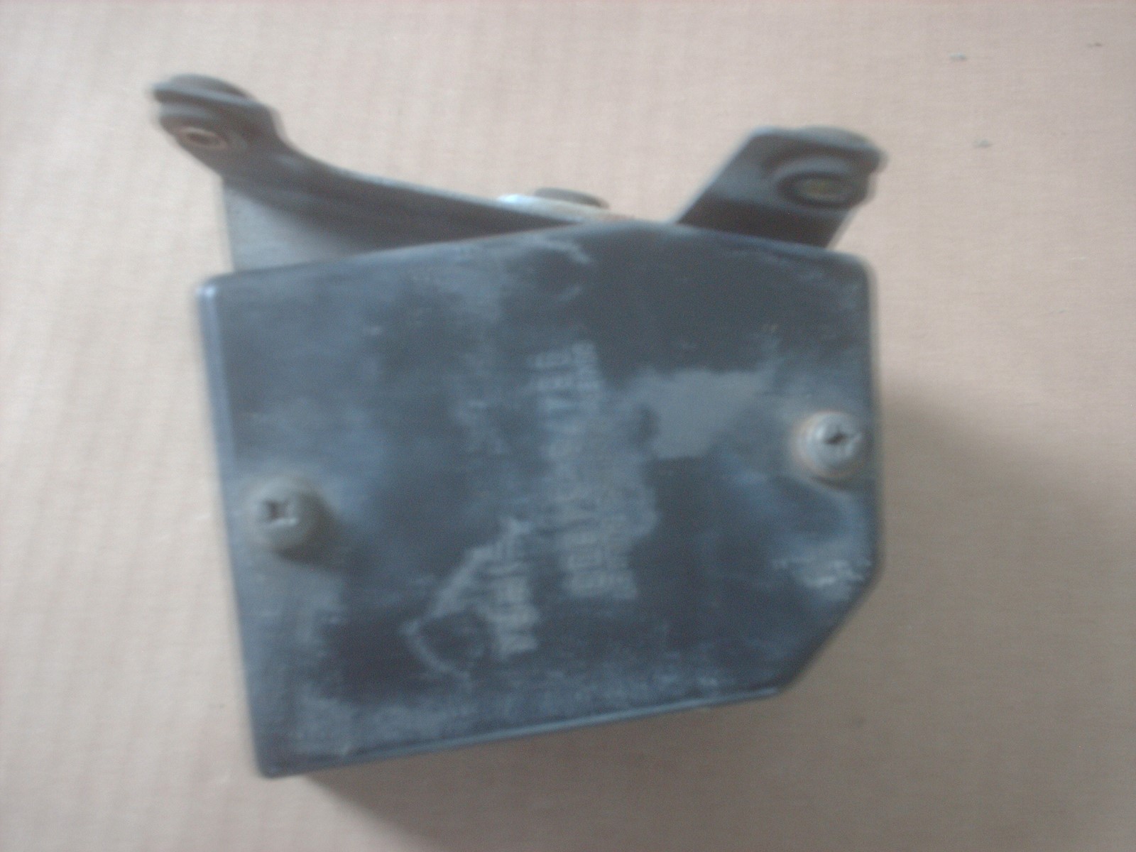 Hyundai Sonata 2.0L Cruise Throttle Cable Bell Crank Pulley  96 97 98 Used OEM