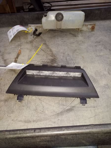 Q50 2015 High Mounted Stop Light 1766414