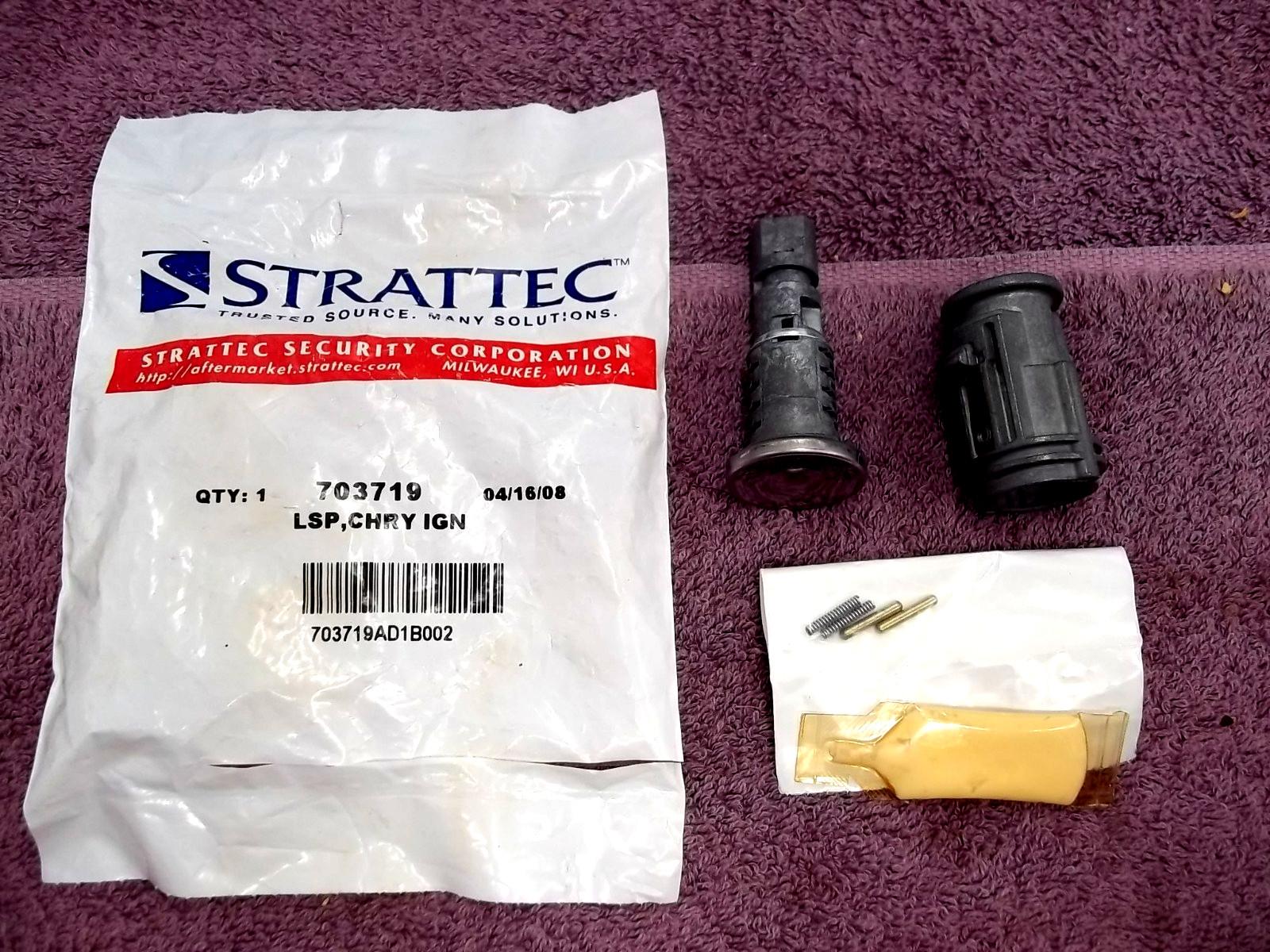 NEW JEEP Ignition Key Switch Lock Cylinder Brand New 703719 (LS-40)
