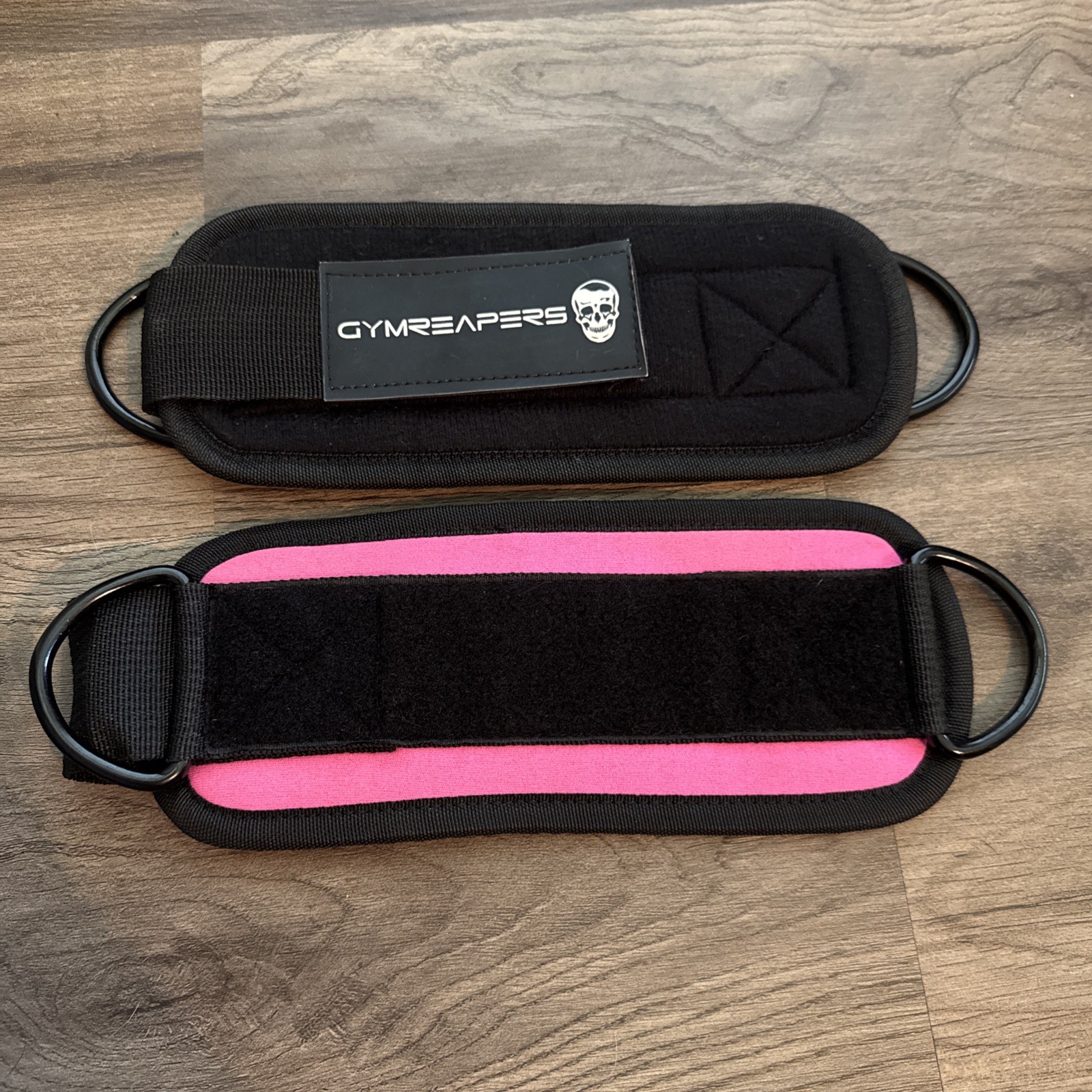 GYM REAPERS Pair Of Padded Ankle Straps for Cable Machines Black & Pink D-Ring