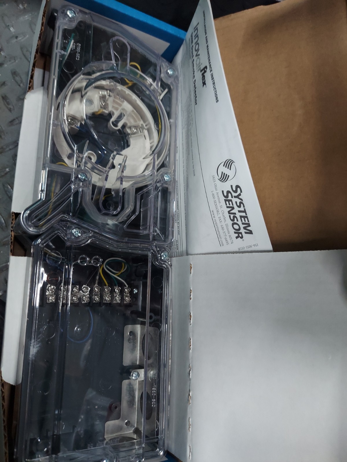 System Sensor innovair flex duct smoke Detector