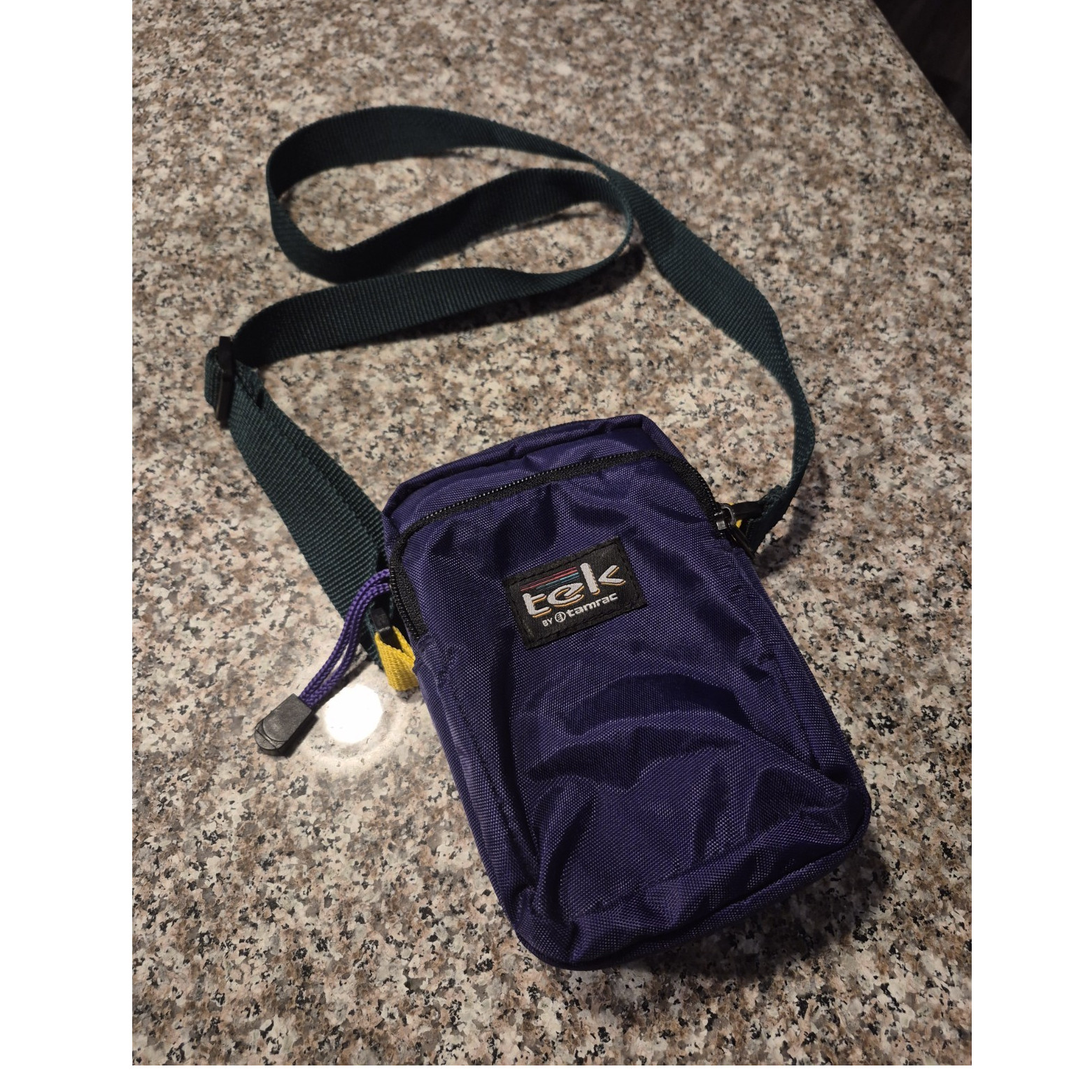 Tamrac Tek Padded Compact Camera Case Nylon Purple With Strap