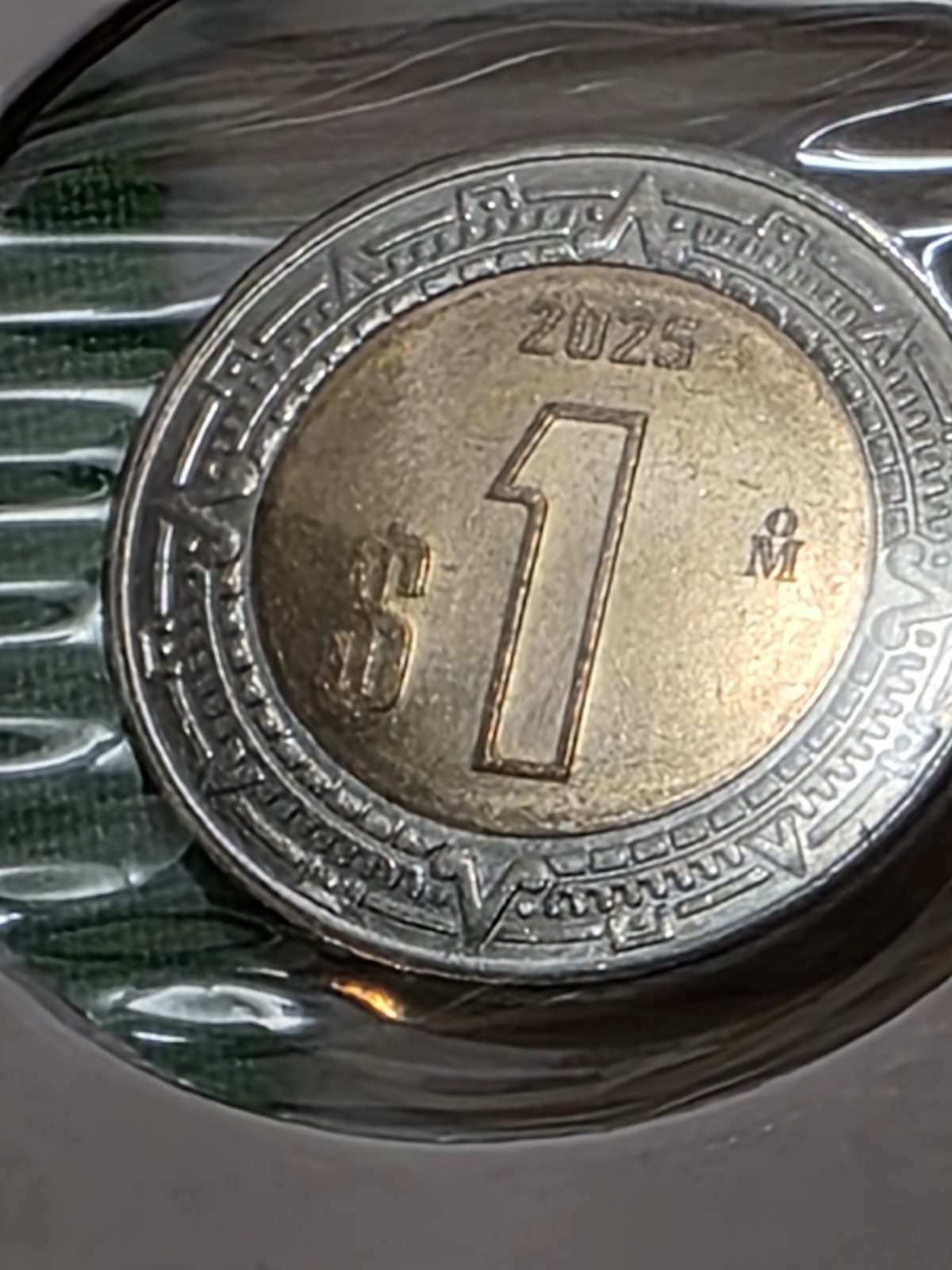 RARE 2025 Mexico $1 Pesos Coin AU- KM 616 Bimetallic 🇲🇽 BRILLIANT GEM Bin 2