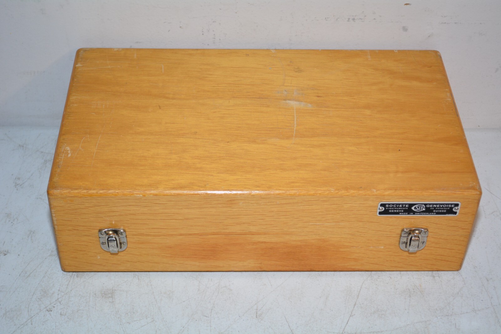 ^ Societe Genevoise Universal Measuring Machine #W4903