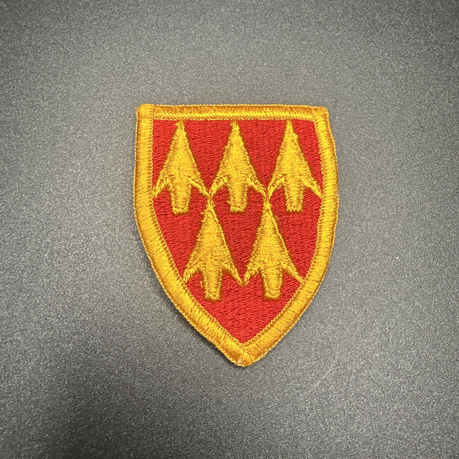 US Army 32nd ARTILLERY Brigade Vietnam War Patch (New old stock)