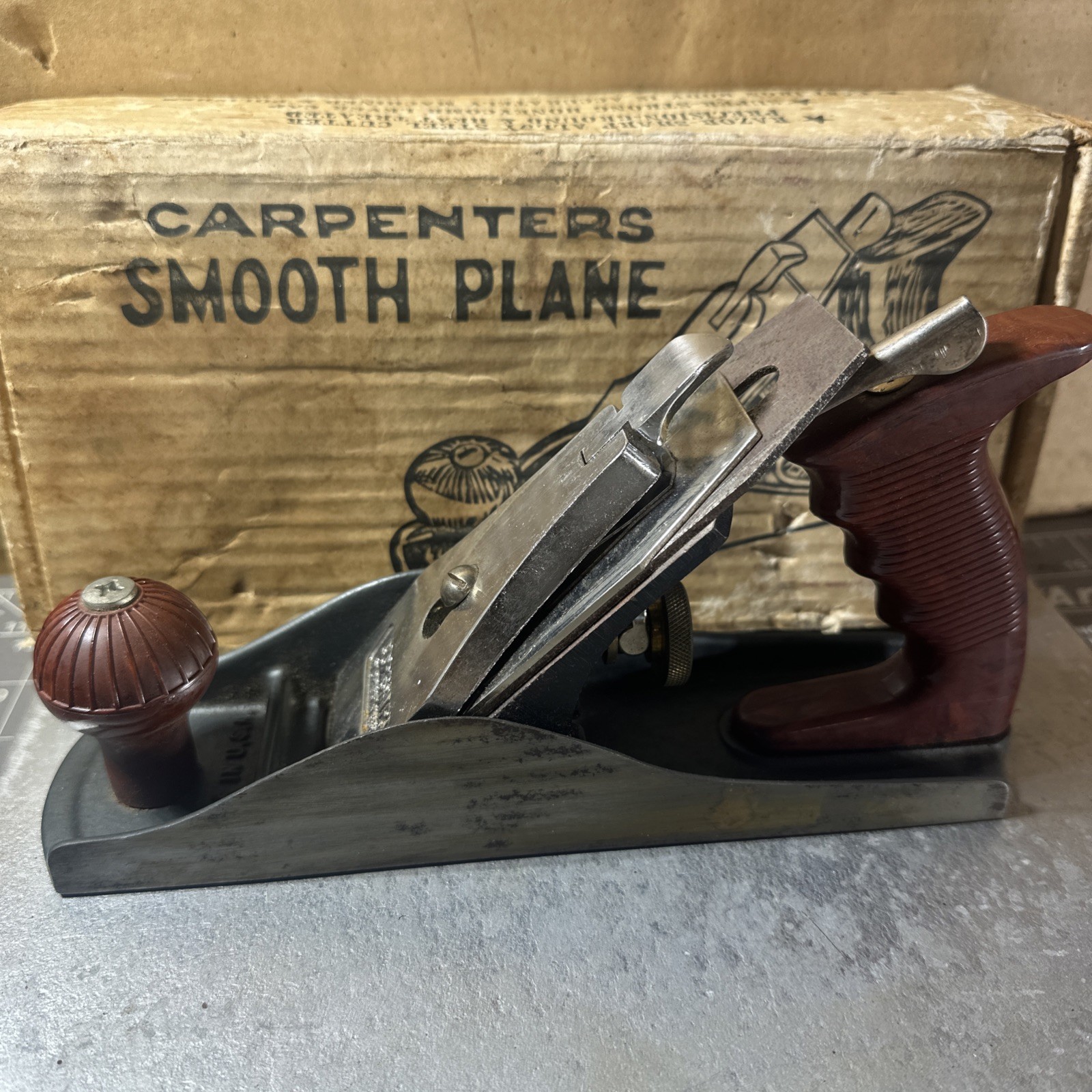 Vintage Corsair 9" Woodworking Plane - 2" Wide Blade - Made in USA by Great Neck