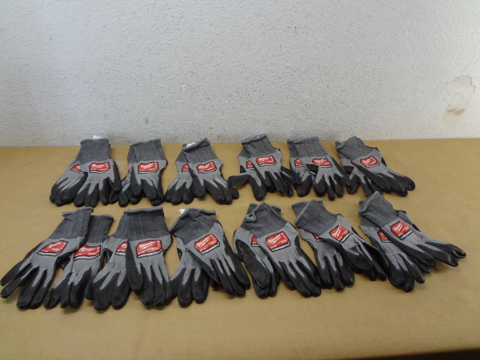 Milwaukee 48-73-8741B Level 4 High Dexterity Polyurethane Work Gloves 12-PACK