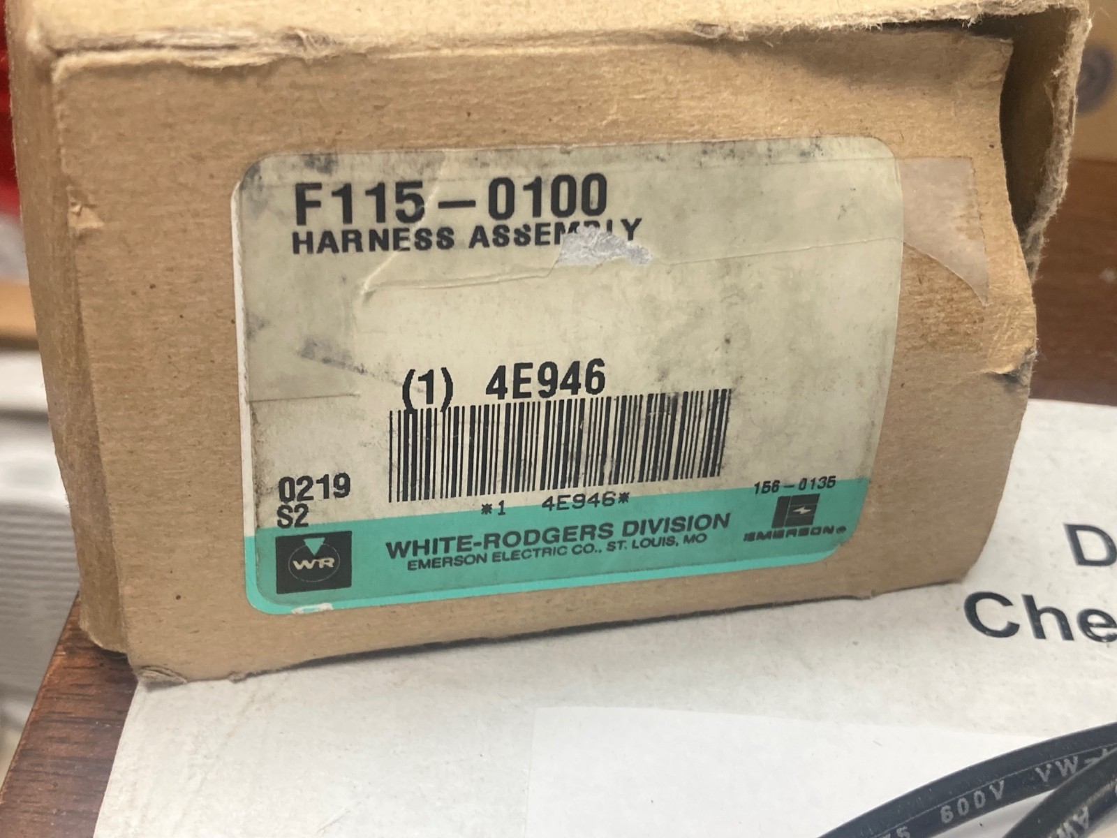 White Rodgers F115-0100, Harness Assembly, 4E946