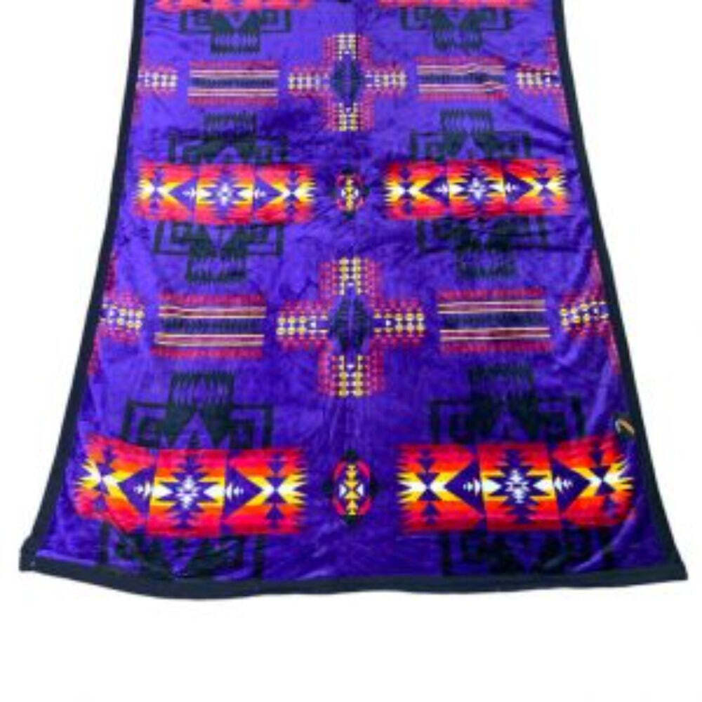 New! Nativo 57" x 38" AZTEC PRINT PLUSH BLANKETS Western style design 8 COLORS!