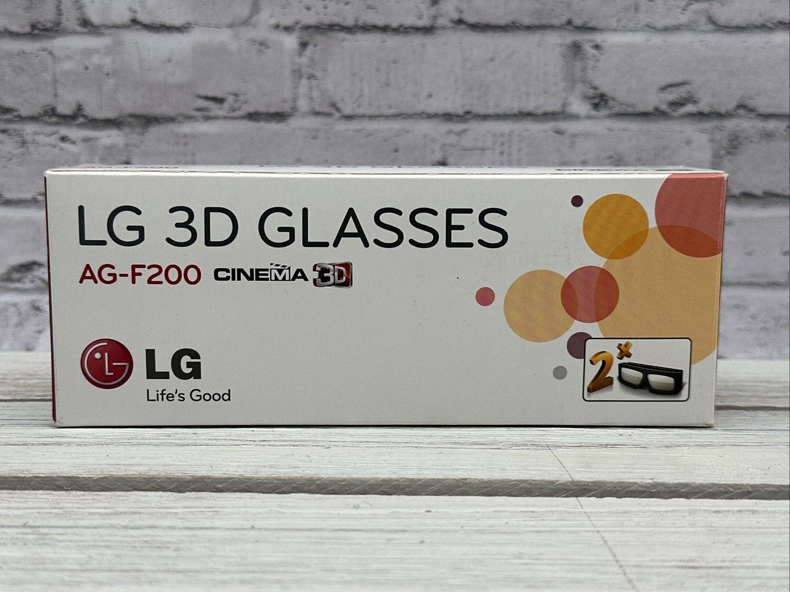 NEW TWO LG 3D GLASSES MODEL #AG-F200