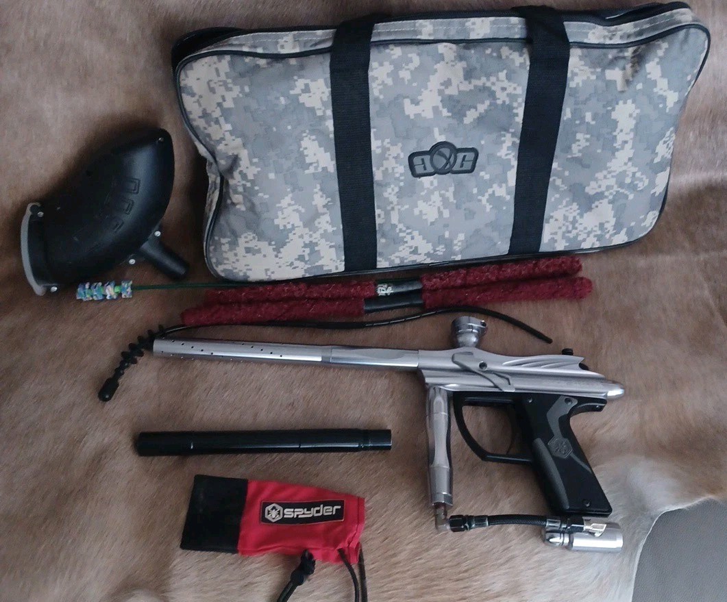 Spyder Electra Setup With Extras Used Very Little Eye Saber Triger .68 Caliber