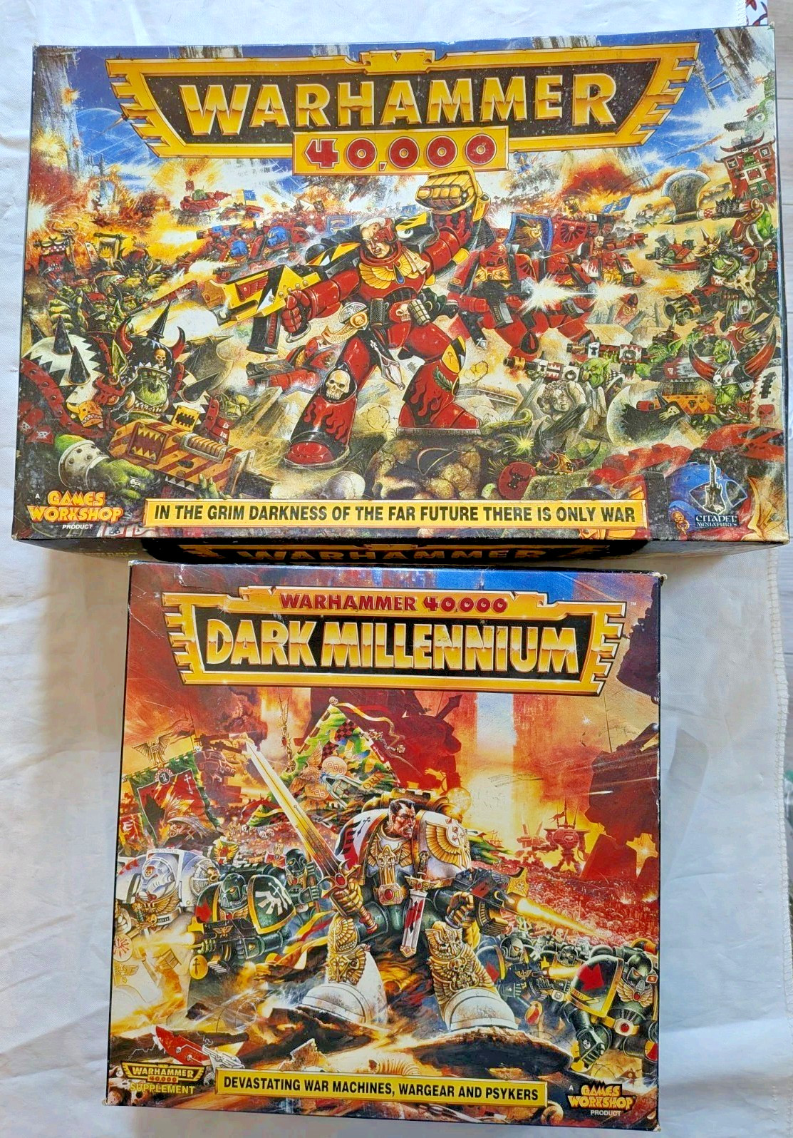 Warhammer 40,000 2nd Edition Starter Box + Dark Millennium GW Missing 1 Piece