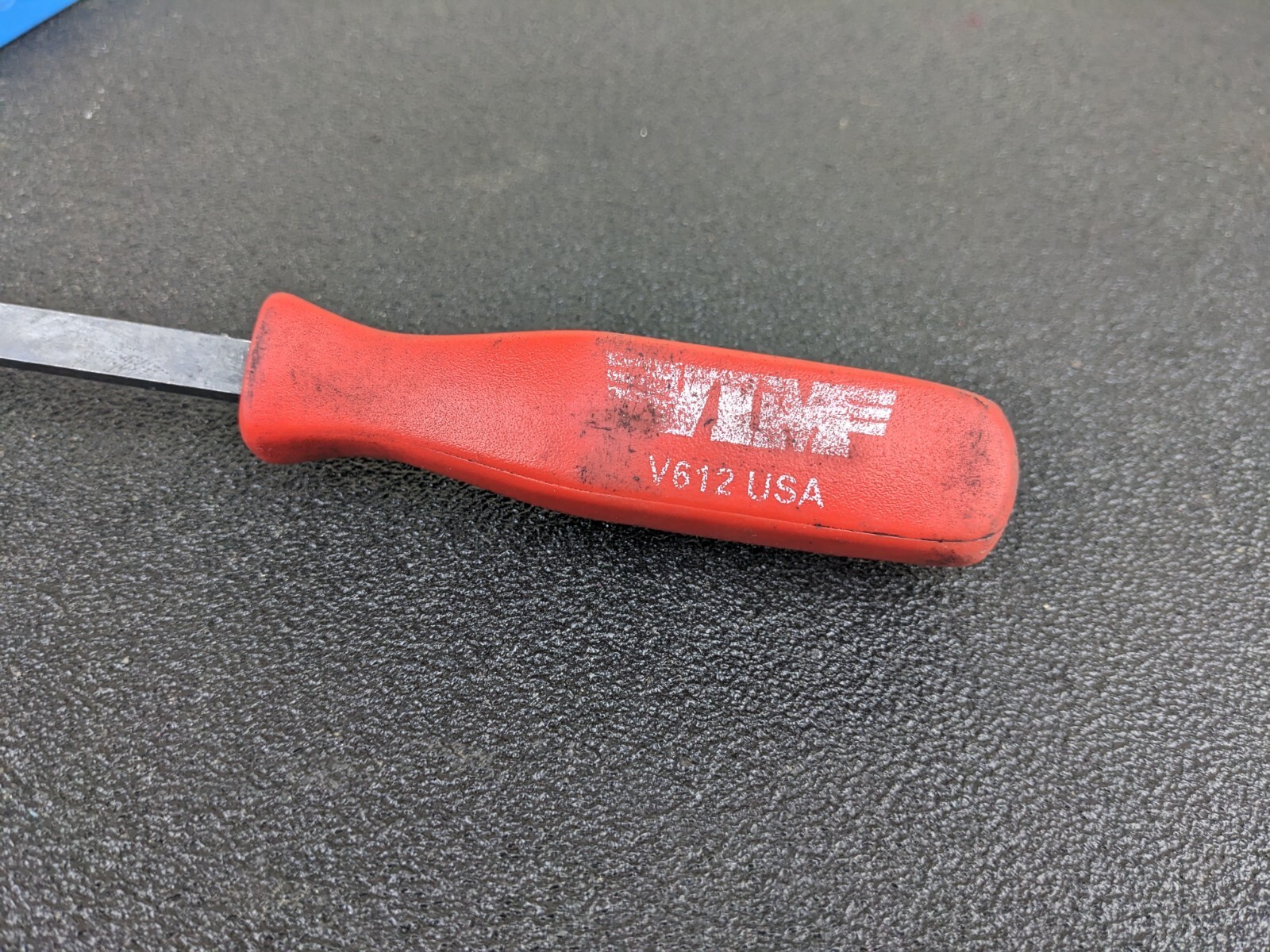 #bj207 Vim Tools V612 Red 20 Long Upholstery Panel Tool