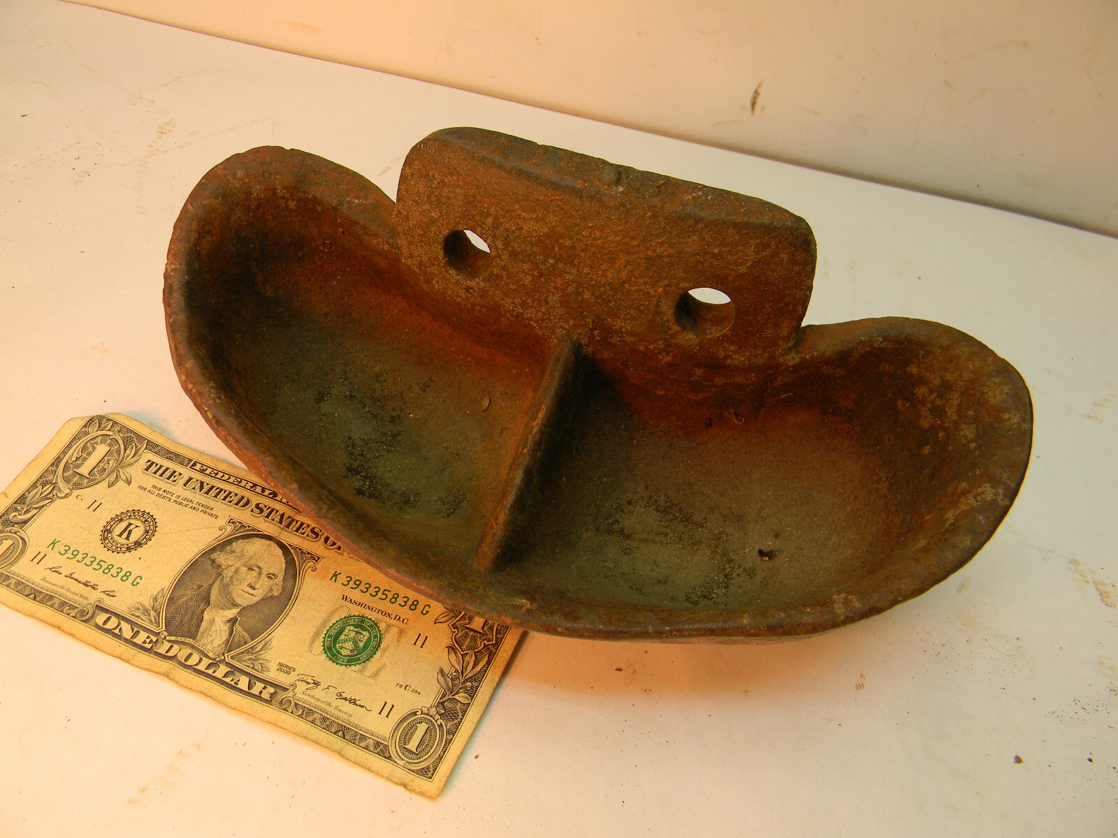 51-31-B, Vintage Blacksmith quenching Bowl; Heavy Cast Iron; 2 chambers.