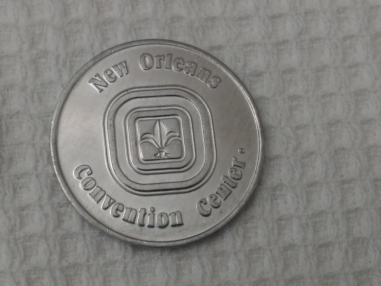 Vintage 4 Tokens All Different #005