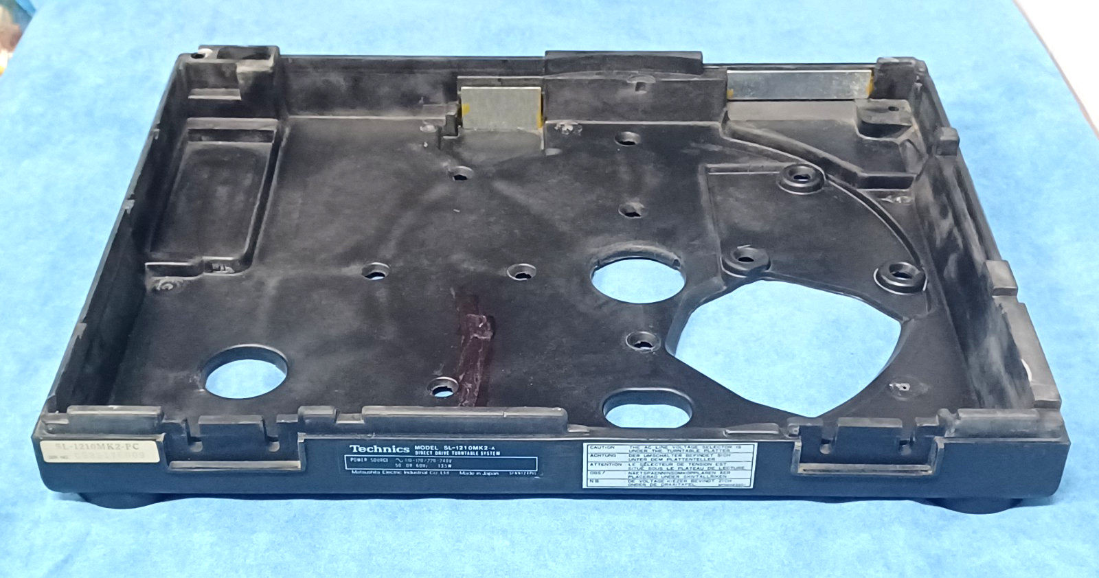 Technics SL1210 MK2 Quartz Direct Drive Turntable Rubber Base Bottom