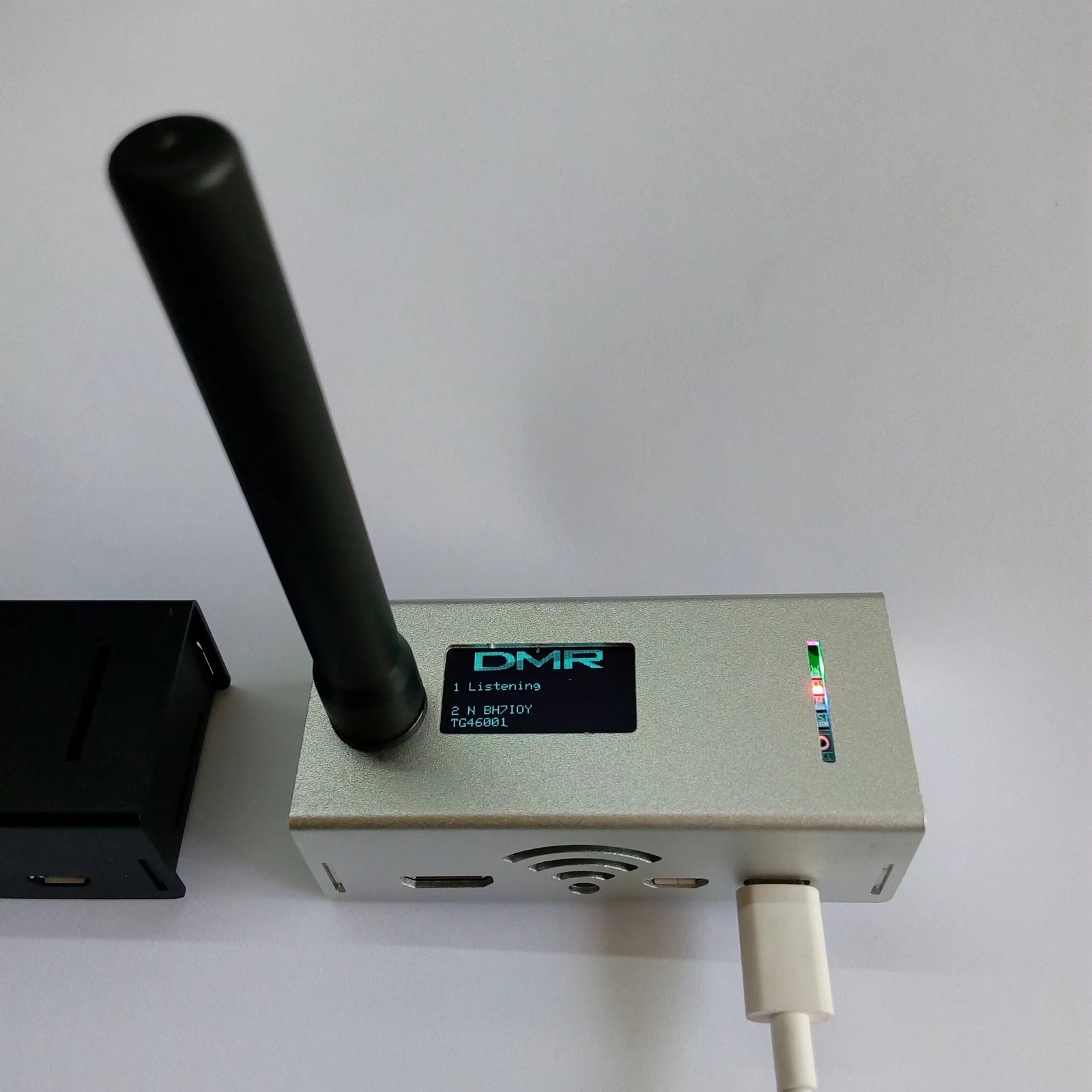MMDVM hotspot Support P25 DMR YSF With raspberry pi +OLED +Antenna Pi-star WI-FI