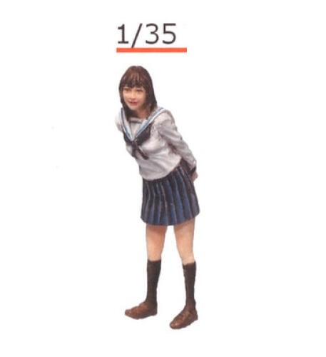 Unpainted 1/35 Resin Model  summer campus girl  short skirt 46mm 1516Y
