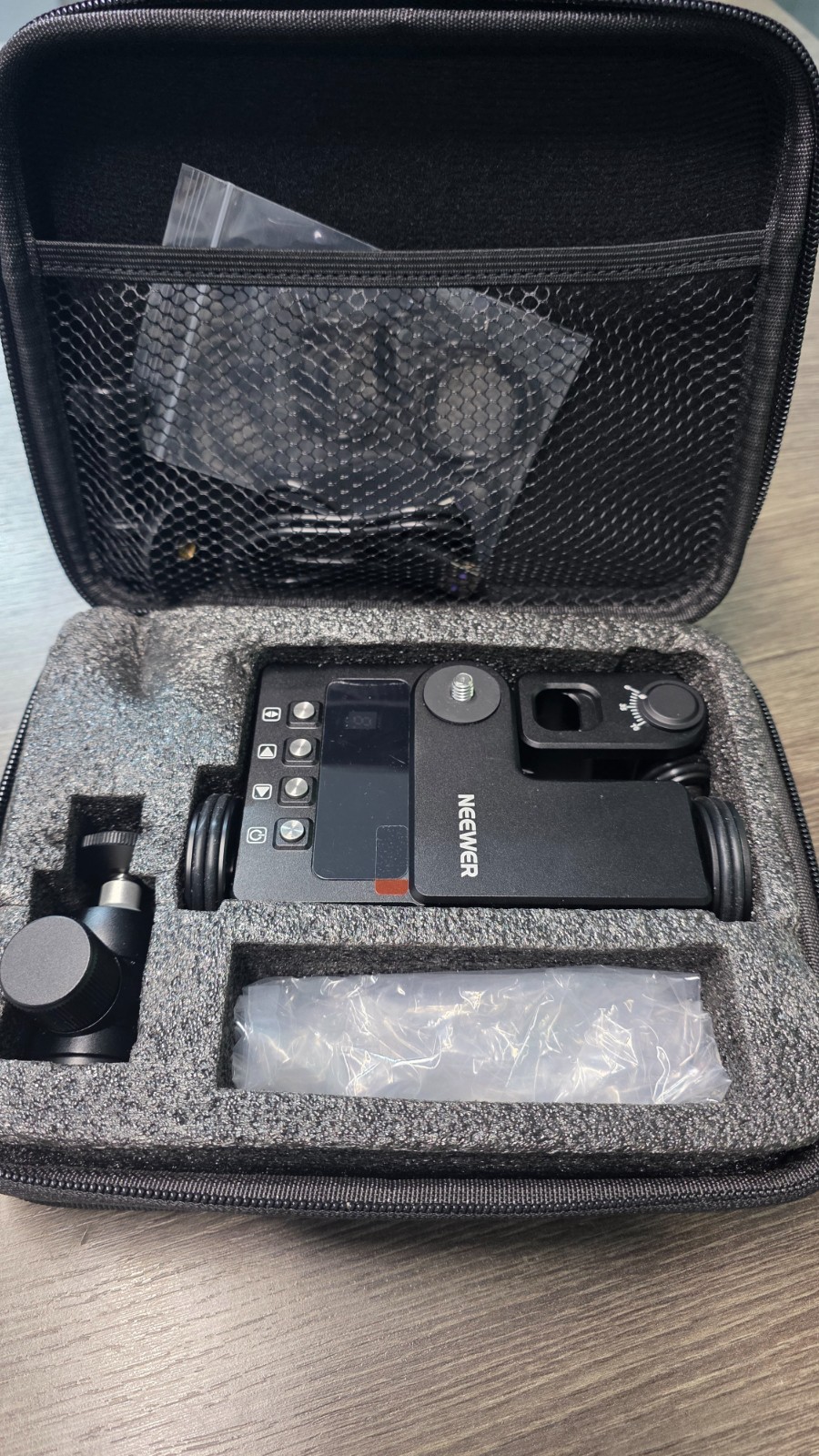 NEEWER DL200 - Motorized Dolly Kit for Camera/Phone/Camera