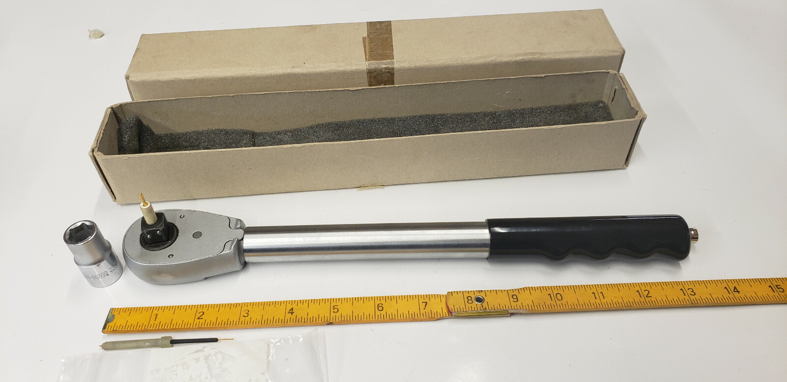 Inovation Plus Load Control Load-Only Ratchet Hand Wrench w13mm Socket & Probes