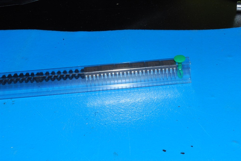 New (2pcs) 5962-9313101MPA ANALOG DEVICES IC Converter