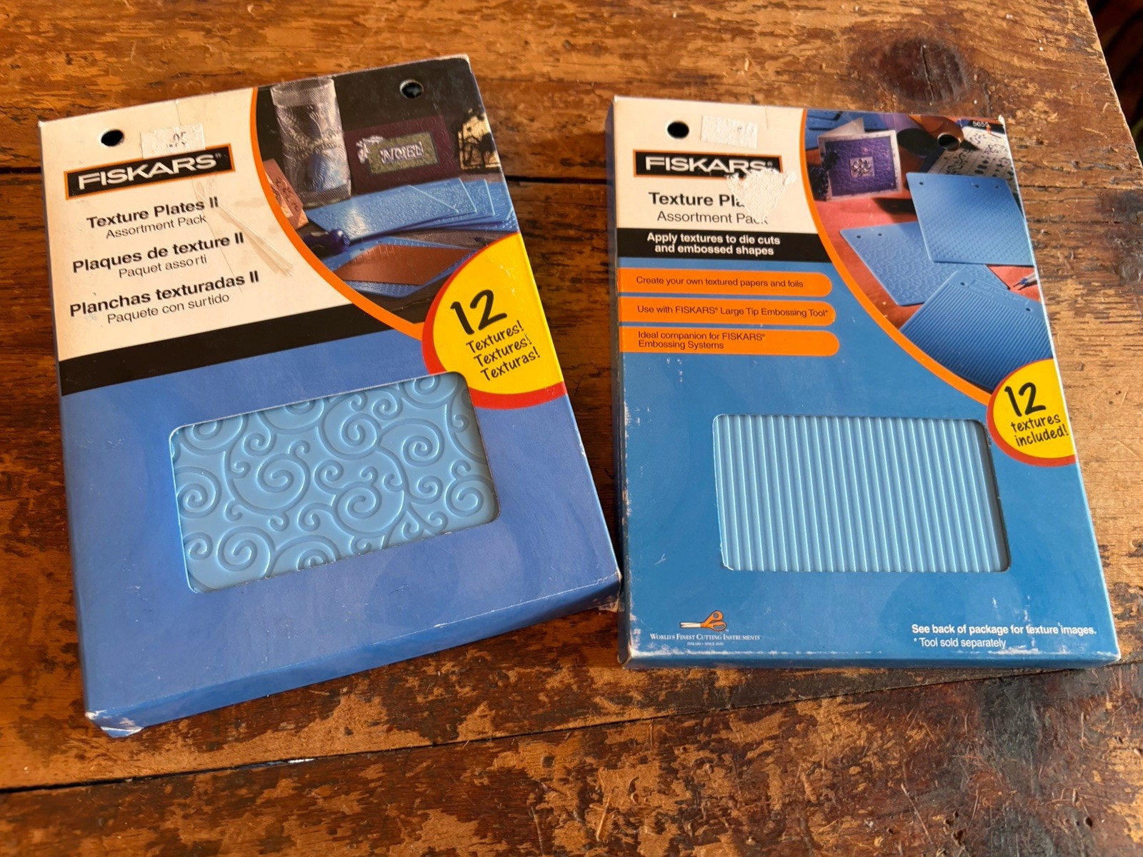24 Fiskars Texture Plates Assorted Scrapbooking Textured Papers Foil Clay