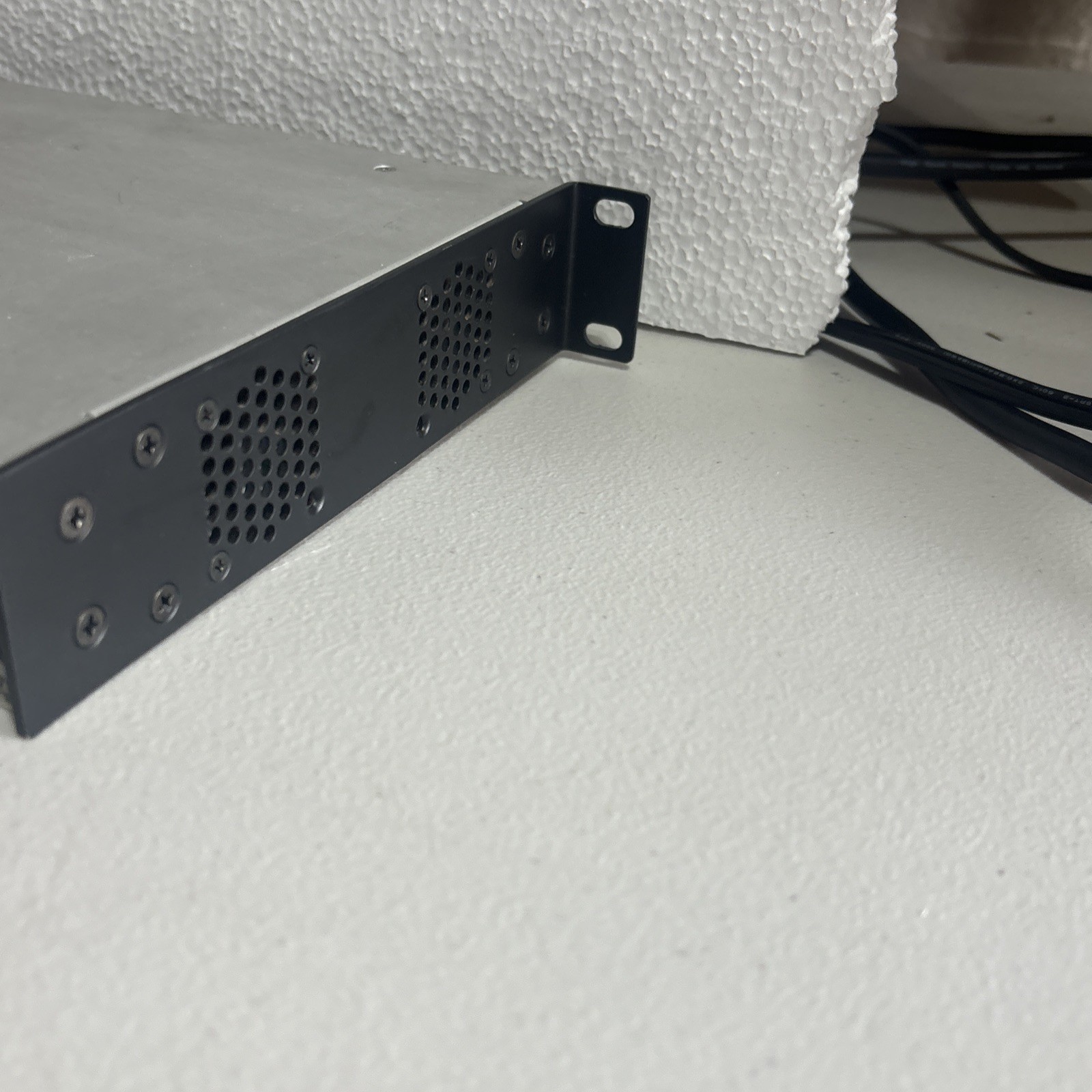 CopperHead ProHD RM-FP790 Powered Base Station - Rackmountable Untested Turns On