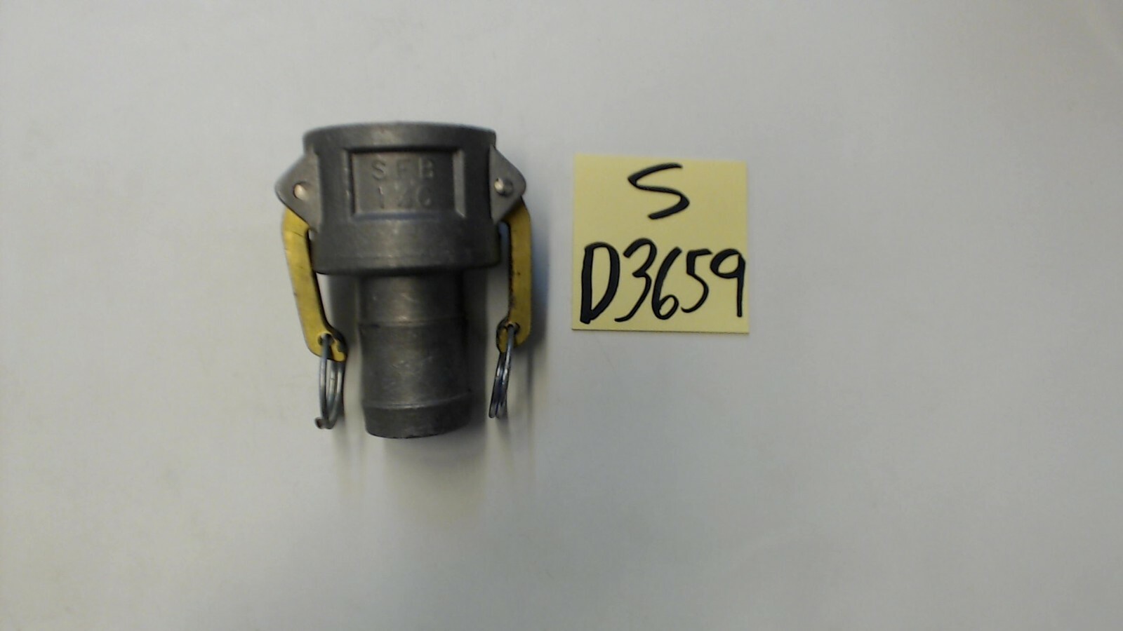 1 1/2 Aluminum Can Coupler (Brass Cans)