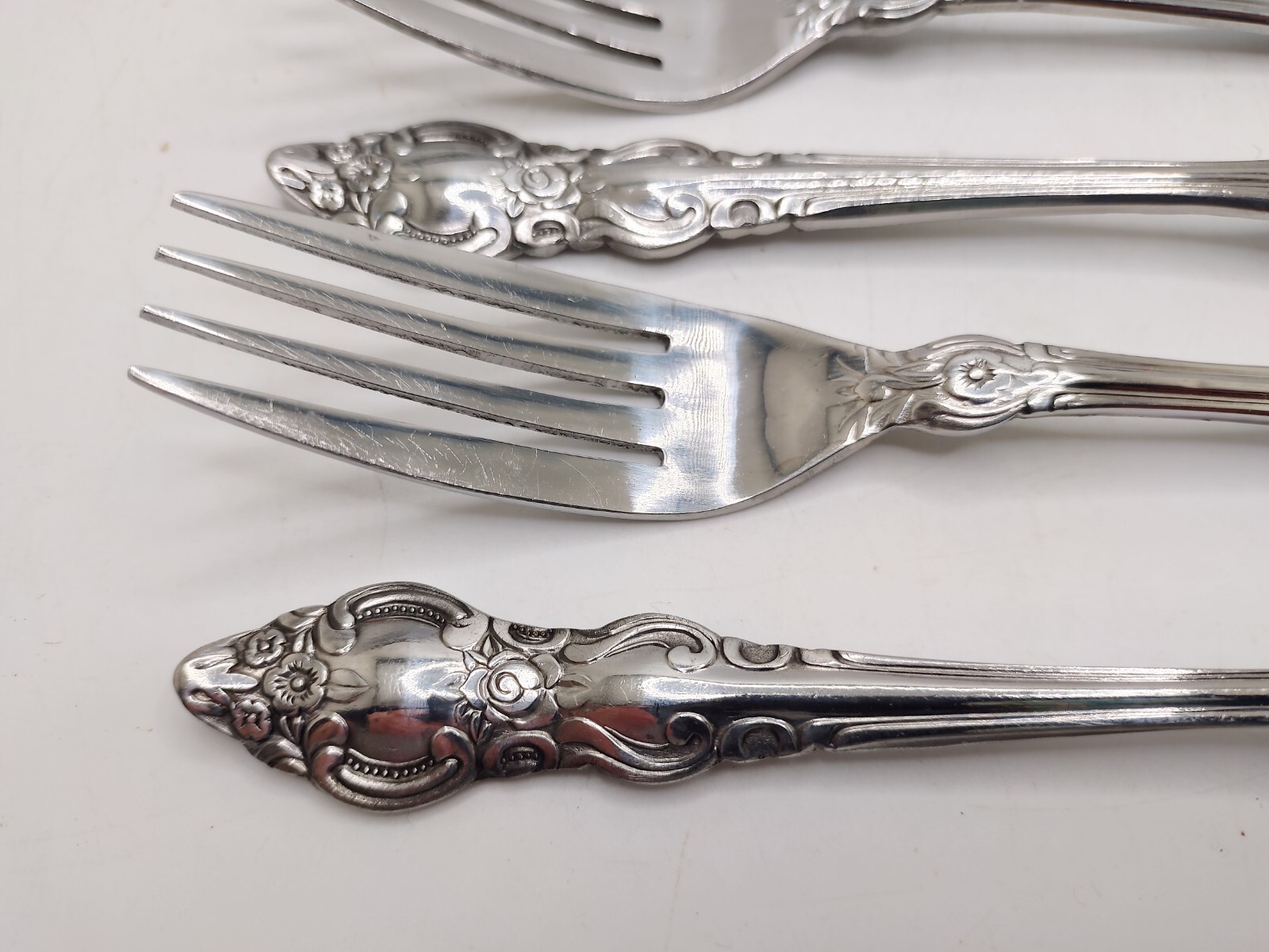 Vtg Stainless Steel Floral Scroll Edge Flatware Set Dillards Korea Retired 50pc
