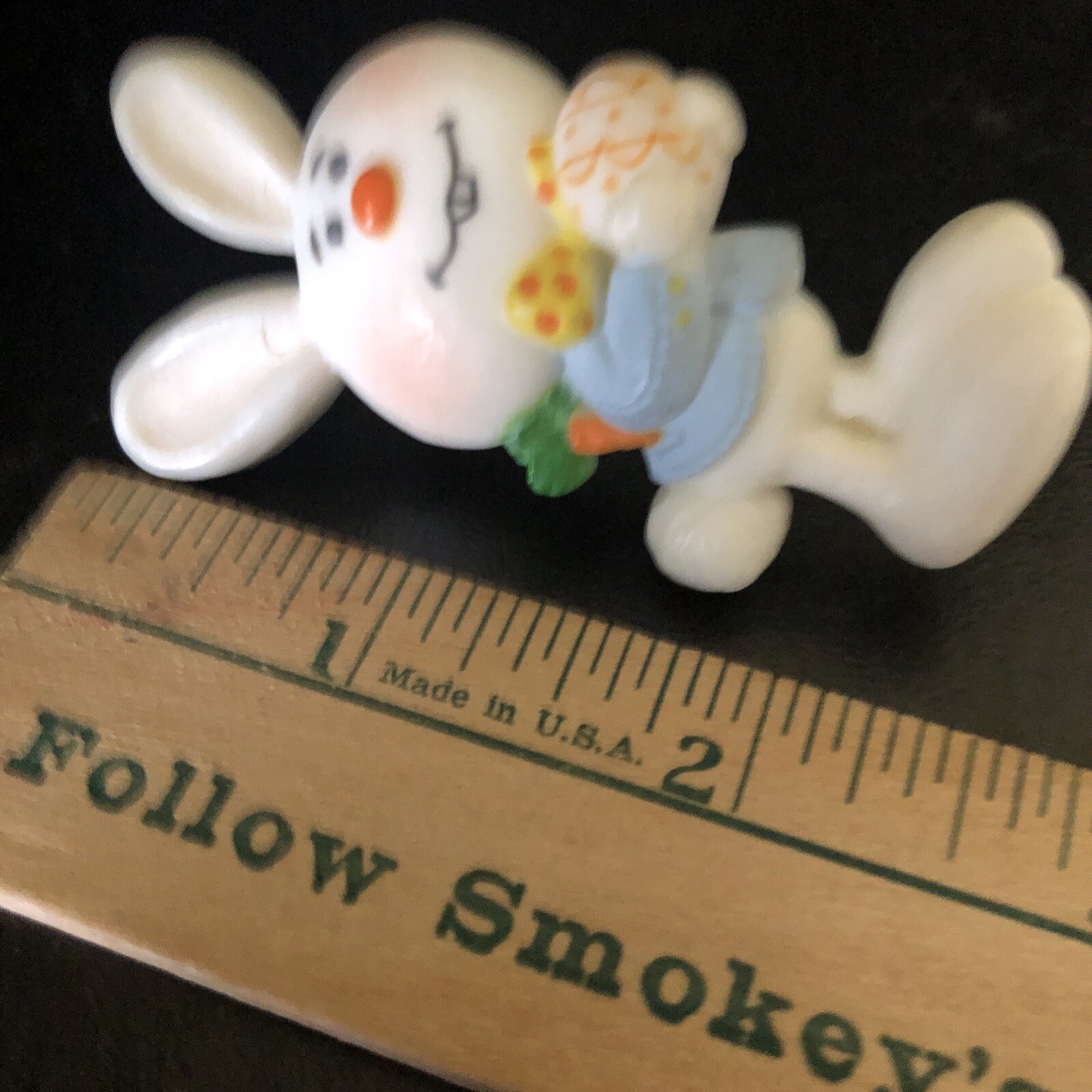 Barnaby Hallmark pin 1975 S1 Easter bunny rabbit