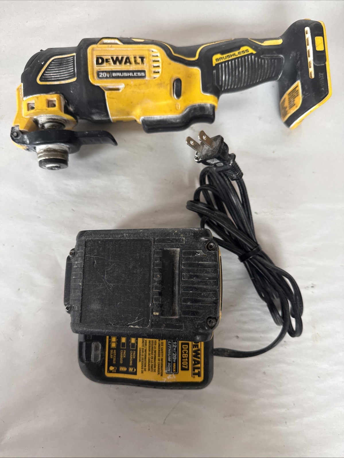 DEWALT DCS354 (I99011790)