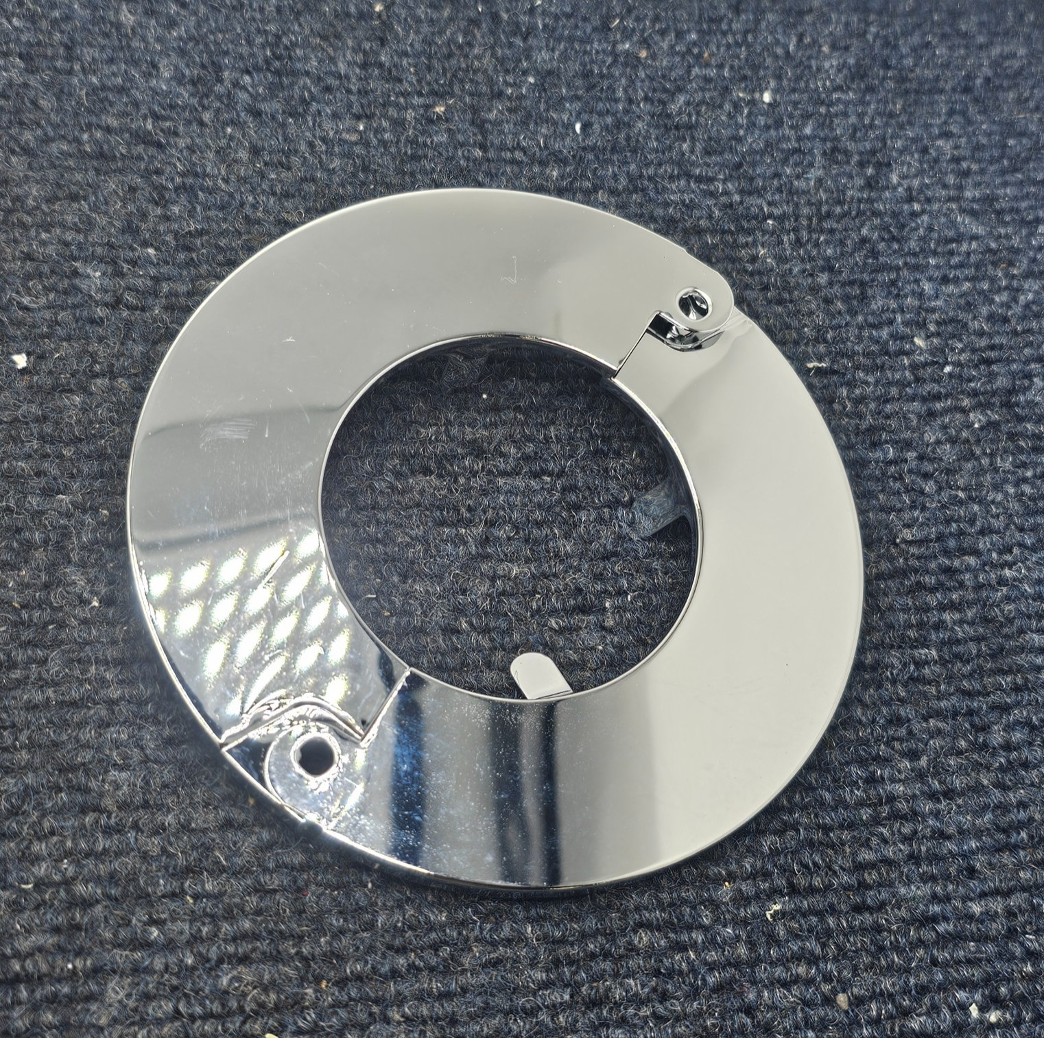 (QTY 5) OATEY 1000 050 068: 2" Hinged Floor & Ceiling Plate Chrome Plated Metal