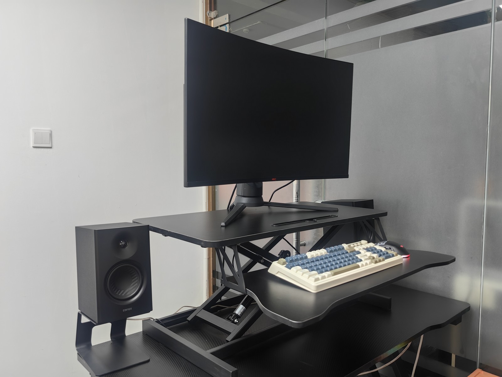 32 Inch Height Adjustable Sit Stand Desk Converter Riser Black