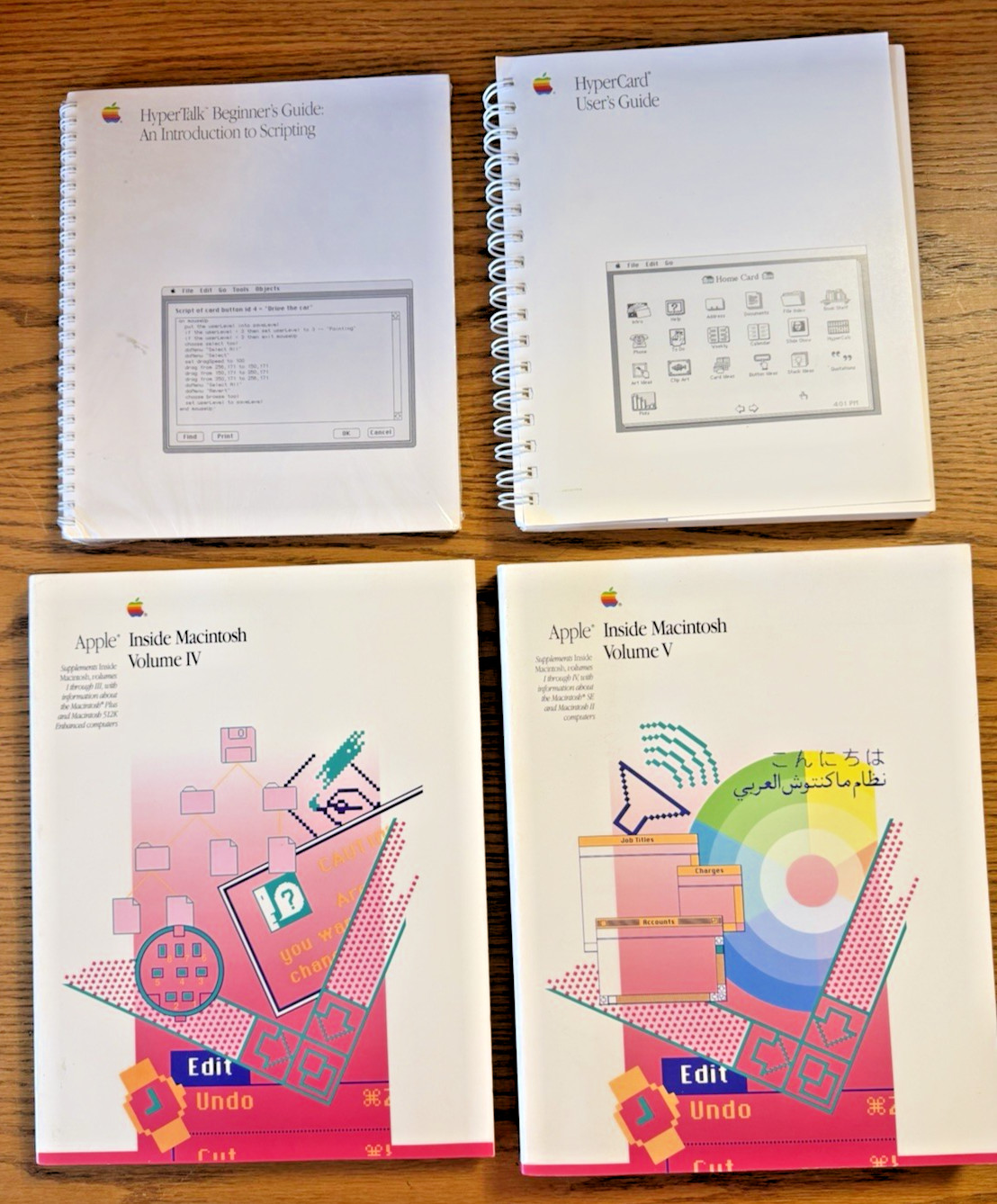 4 Vintage Apple Macintosh User's Guides Manuals HyperTalk Hypercard Vol IV & V