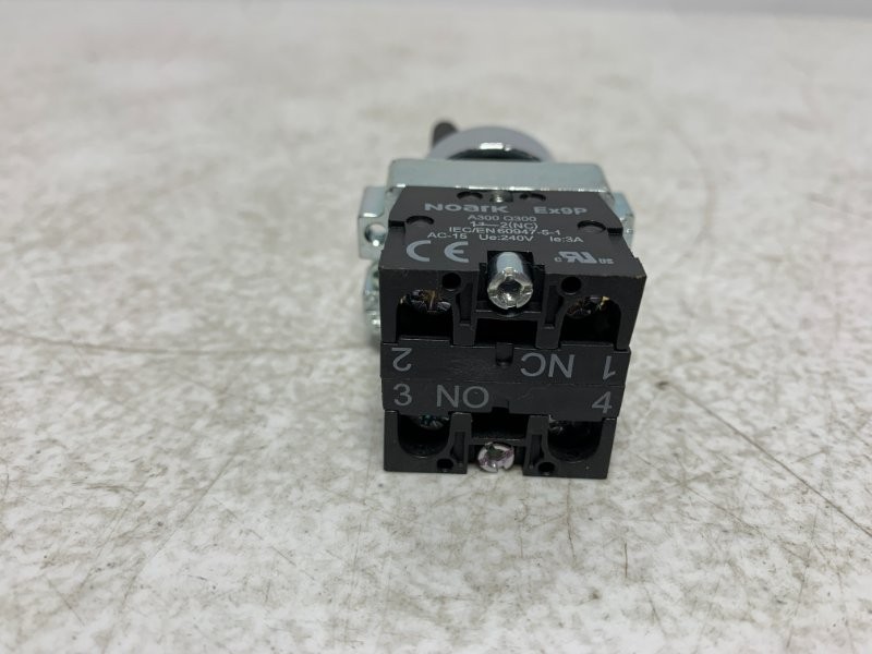 Noark Ex9P Selector Switch 15A 240V AC-15