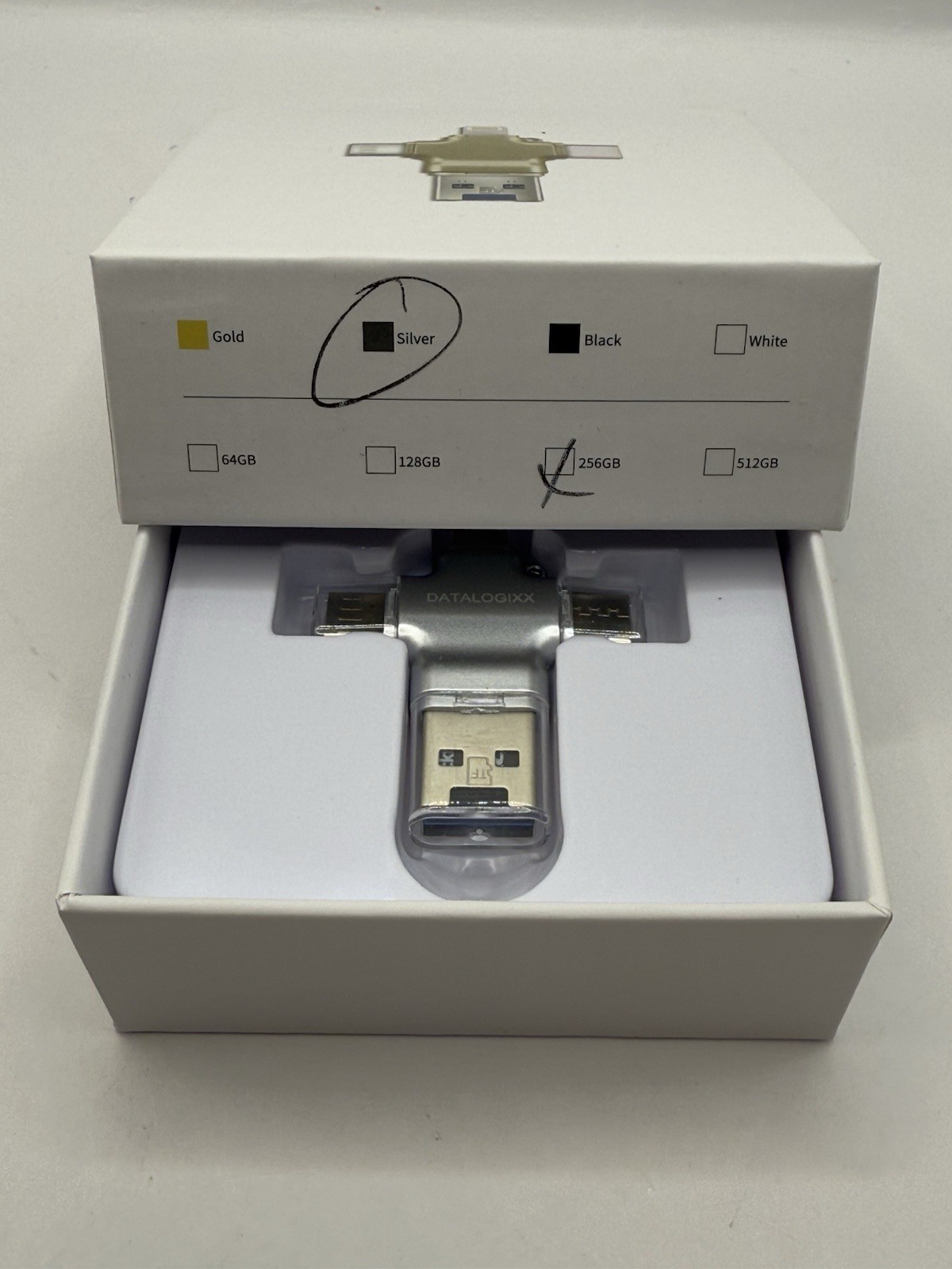 Datalogixx Triple Play Pro 256GB  Silver Storage Expansion Custom Case Portable