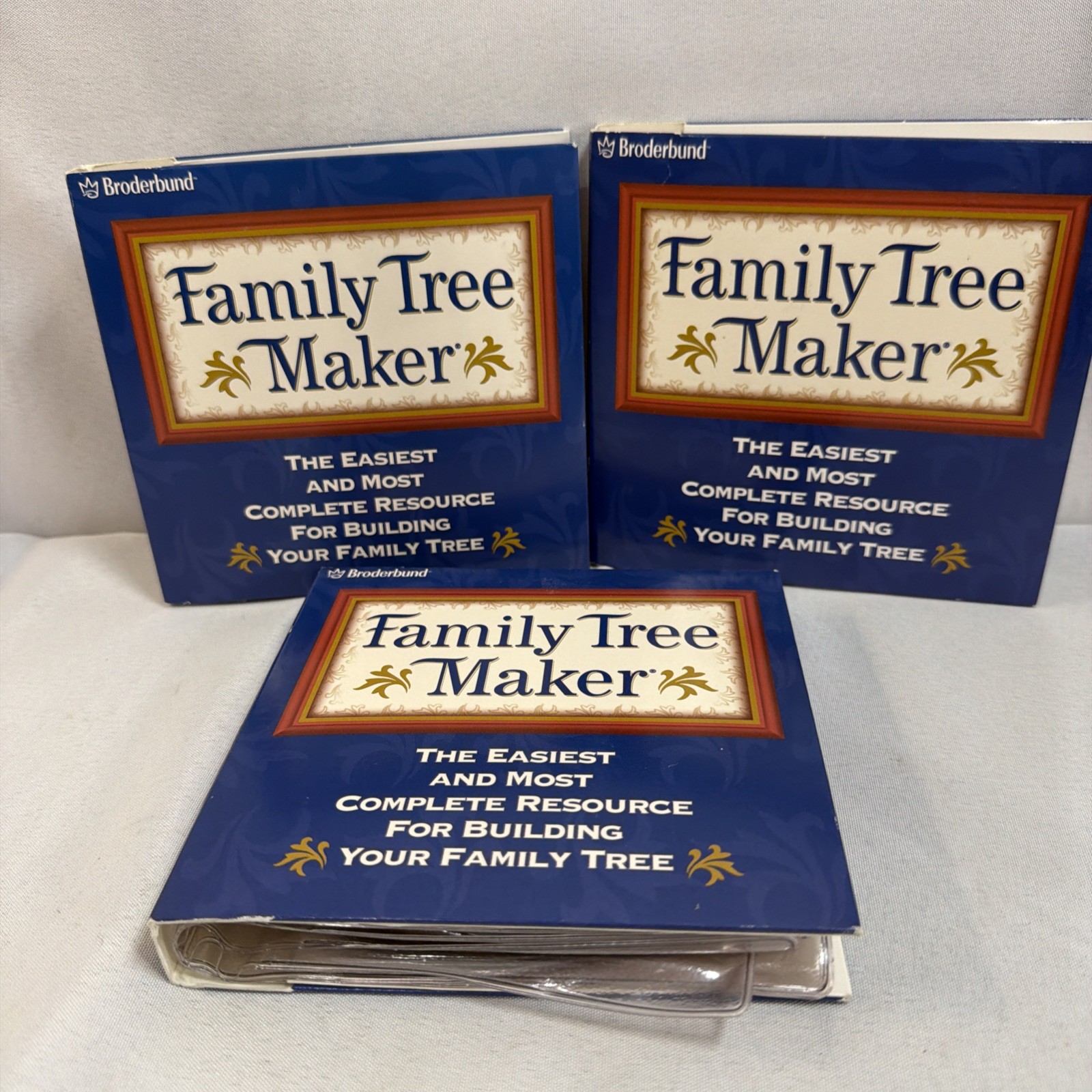 Broderbund Family Tree Maker Version 8 Volumes 1, 2, & 3 Y2K 2000 CD-ROM