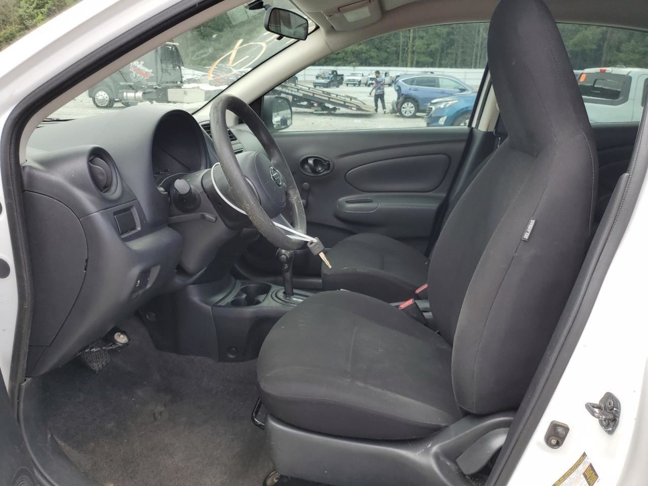 VERSA 2014 Glove Box 4912156