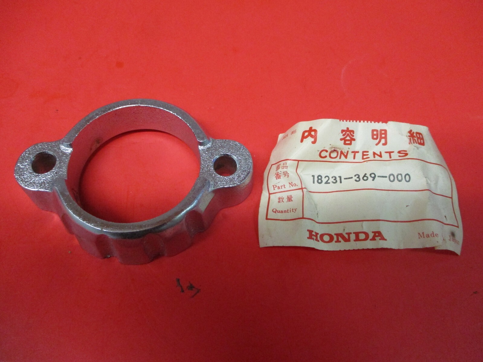 NOS NEW OEN ORIGINAL HONDA CB360 CJ360 CL360 EXHAUST PIPE JOINT 18231-369-000
