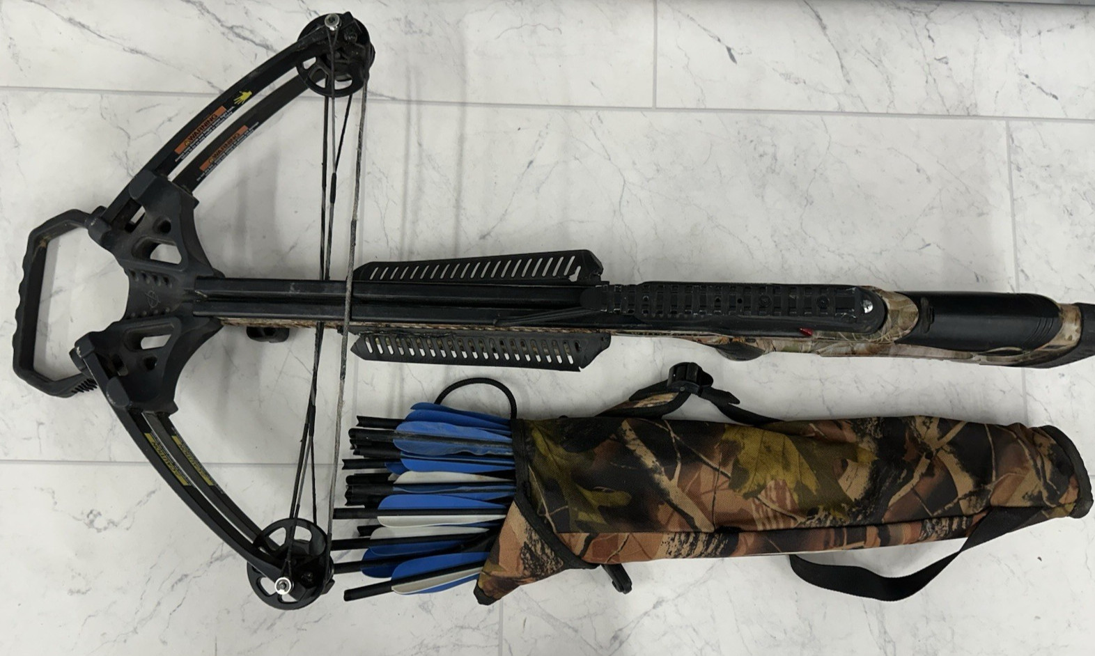 BARNETT WHITETAIL HUNTERII IN SOFT CASE
