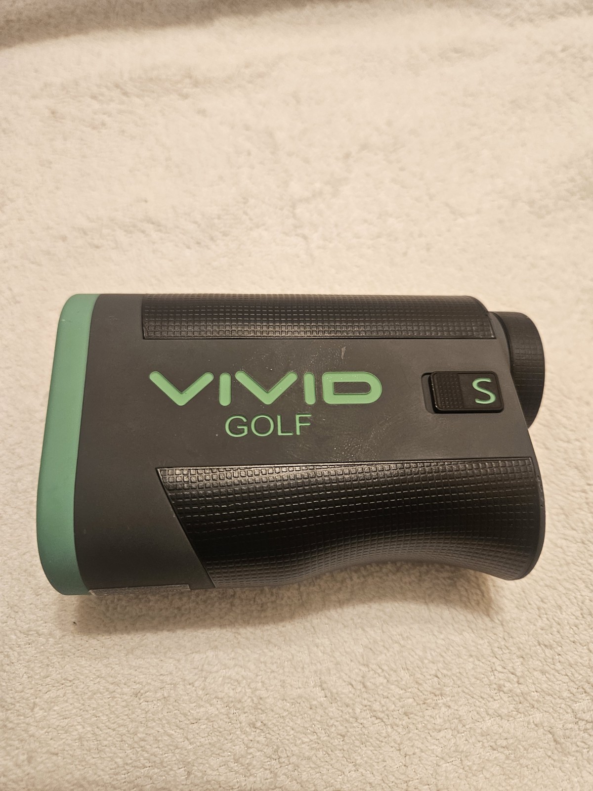 Vivid V1 Pro Slope Rangefinder w/ Magnetic Strip