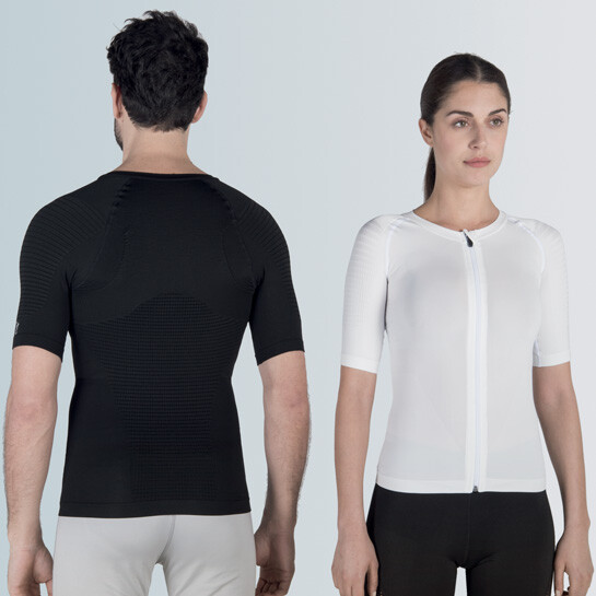 FGP P+ EFFECT ZIP SEAMLESS POSTURAL SWEATER