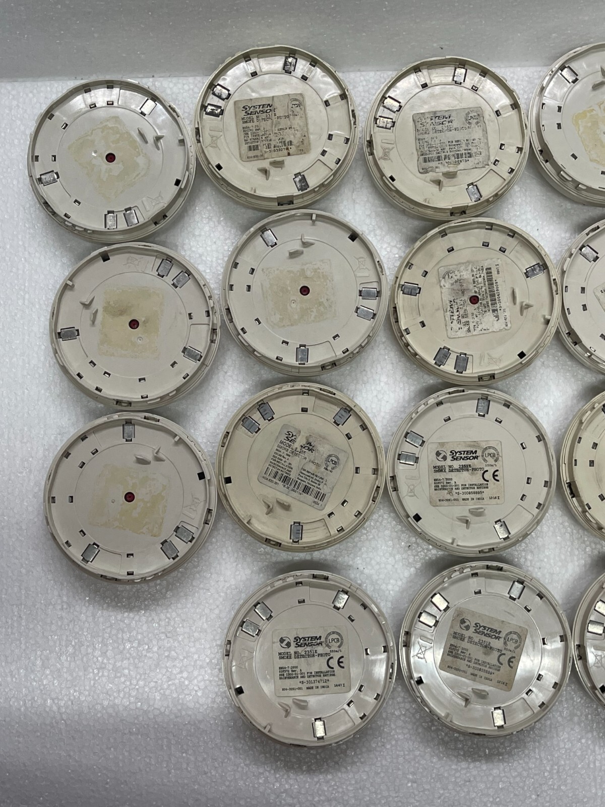 25pcs of System Sensor Model 2351E Smoke Detector With System Sensor Base B401