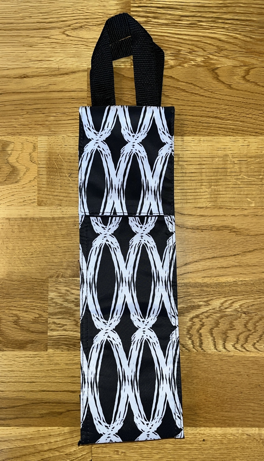 Thirty-One Perfect Bottle Thermal Tote Insulated Wine Bottle Carrier Black White