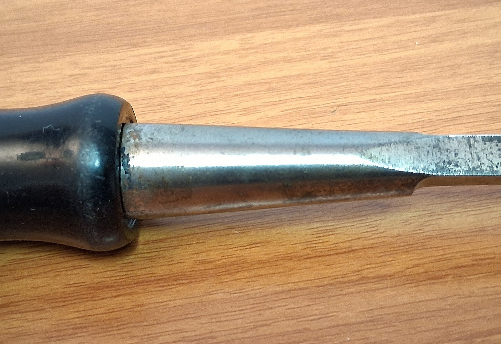 Buck Bros. 100 Wood Chisel Yellow Metal Cap 1/4" Vintage Tool Made in USA